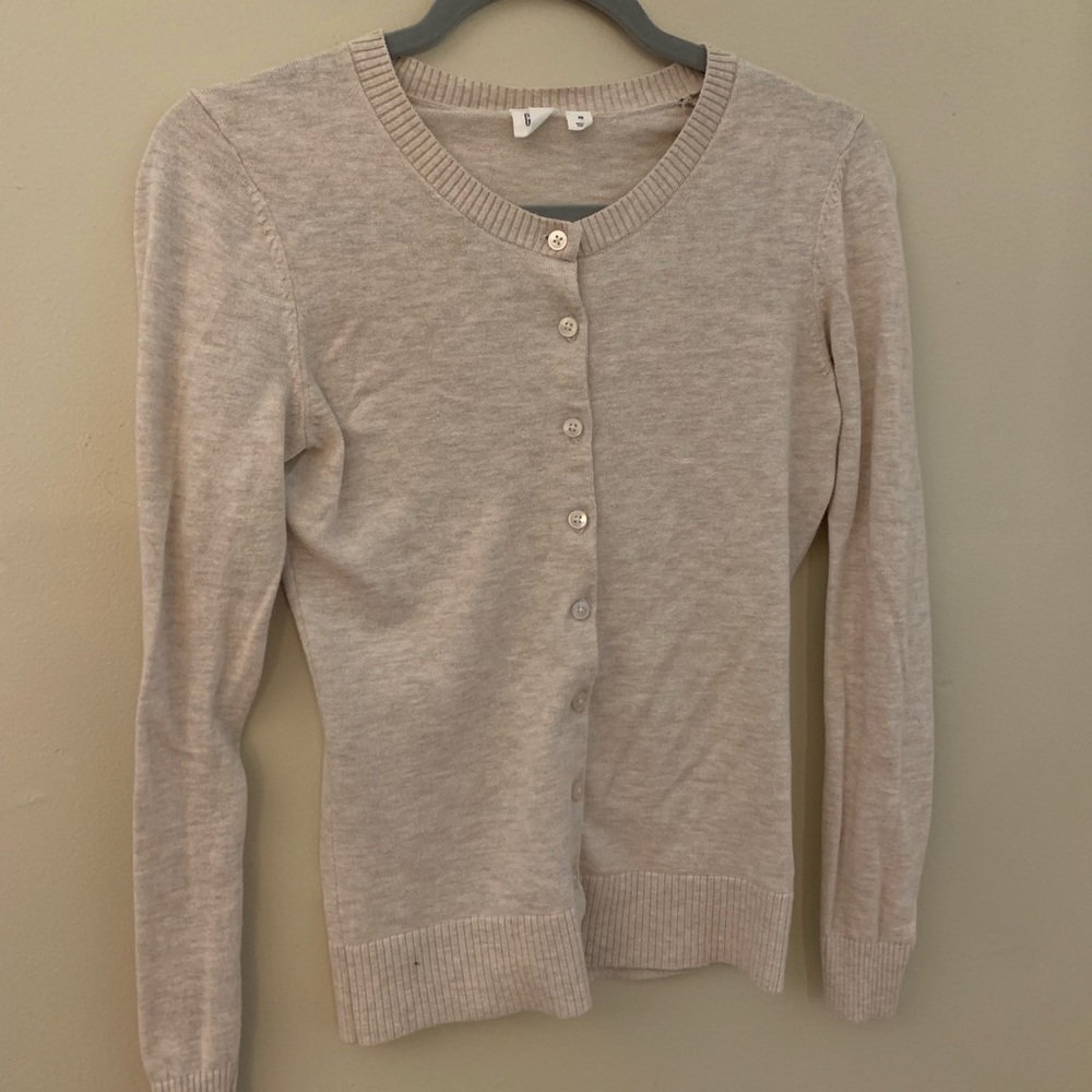 Gap cardigan